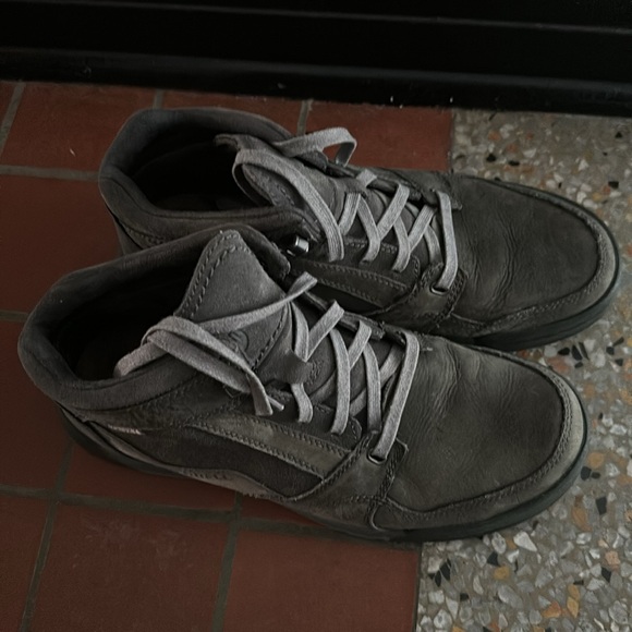 Merrell Hiking Boots - Picture 4 of 5